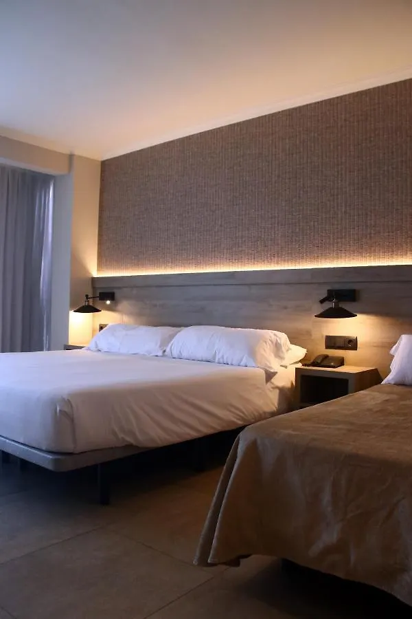 Hotel Metropol Lloret de Mar 4*,  Spain