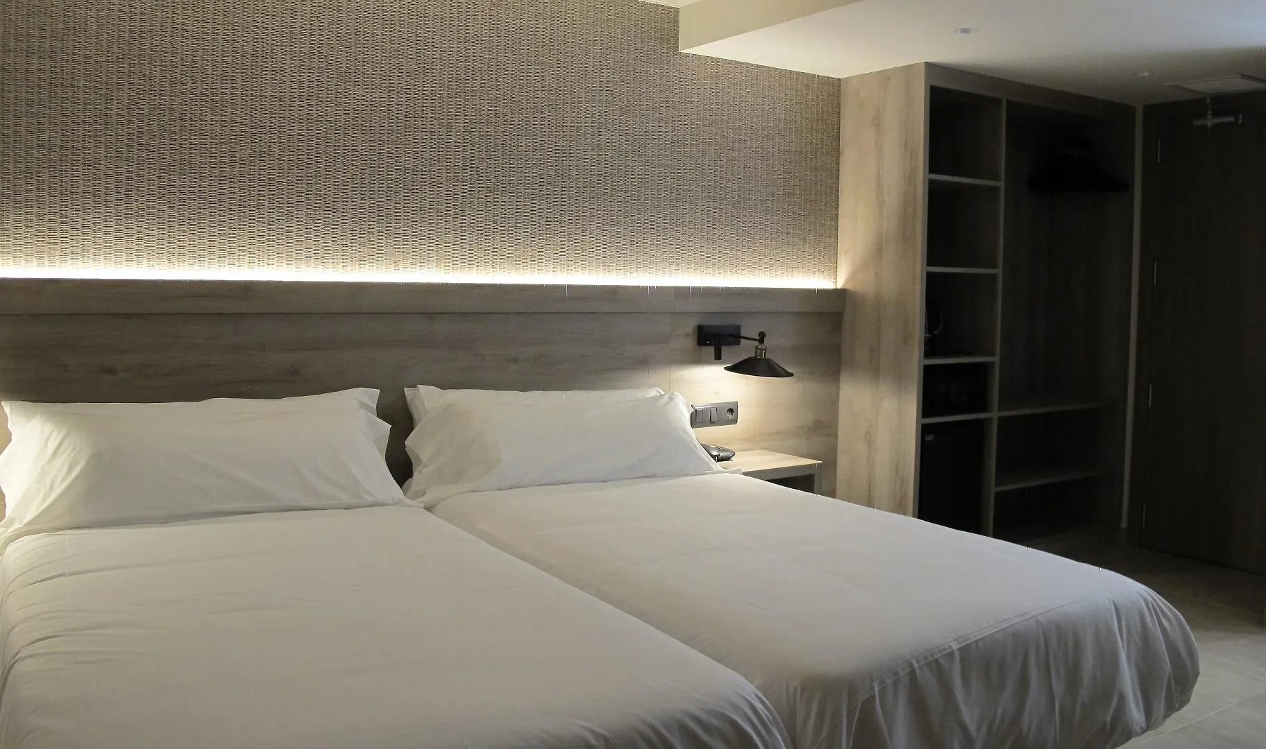 Hotel Metropol Lloret de Mar 4*,